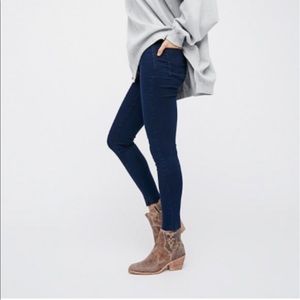 FREE PEOPLE Easy Goes It Jeggings Sz 28 NWT